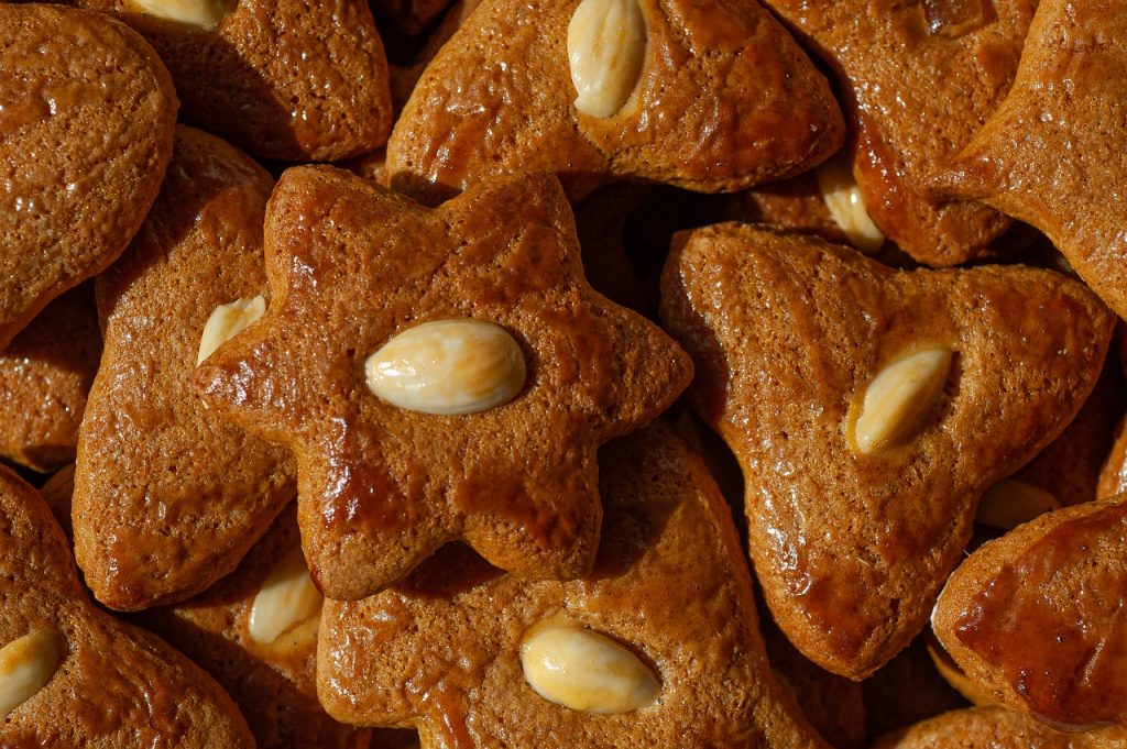 Bake Gingerbread Christmas