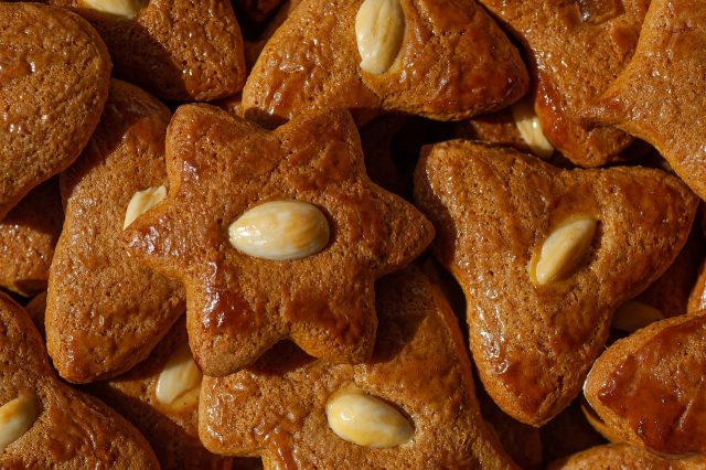 Bake Gingerbread Christmas 