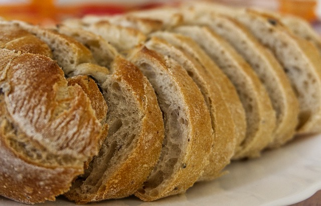 Bread Crust Bark Eat Food Bake