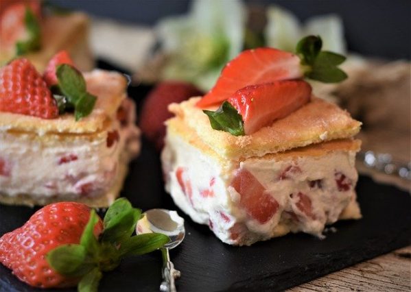 Cake Strawberries 