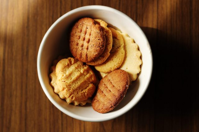 <a href="https://www.pexels.com/photo/biscuits-cookies-cooking-delicious-266706/" target="_blank" rel="noopener">Pixabay</a> at Pexels