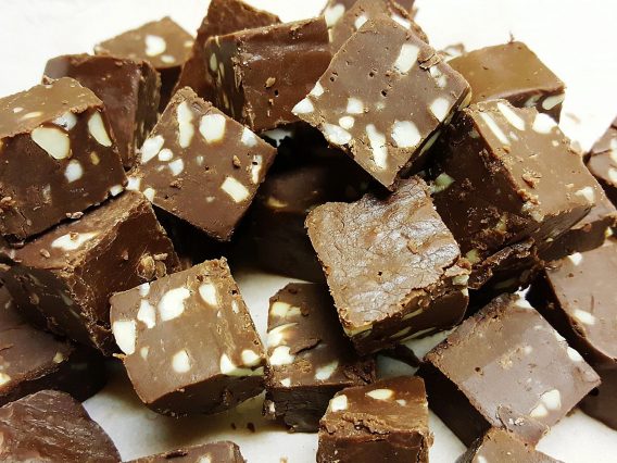 Hot Fudge Icing